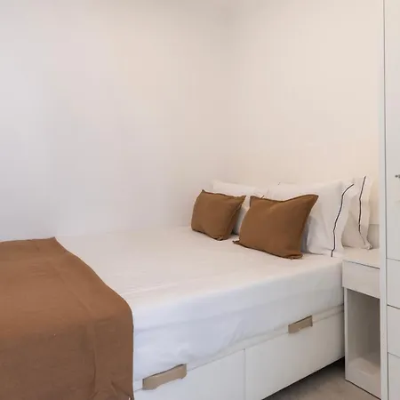 Alfama 1bdr By Lovelystay Apartment *